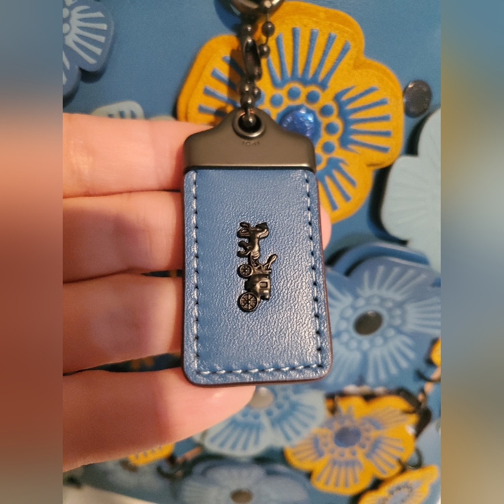 Coach ROGUE TOTE WITH BLUE LINKED TEA ROSE IN BLACK COPPER/RIVER - Picture 5 of 15
